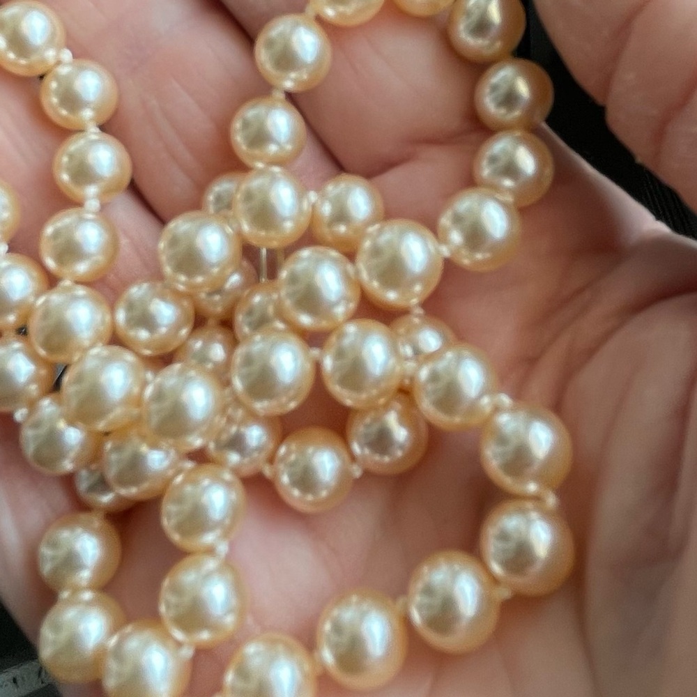 Genuine Mallorca Pearls 18 inch Strand - Picture 10 of 10